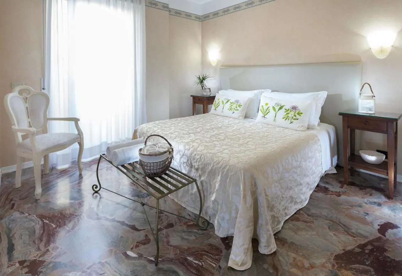 Hotel Apollo Riccione 4*,